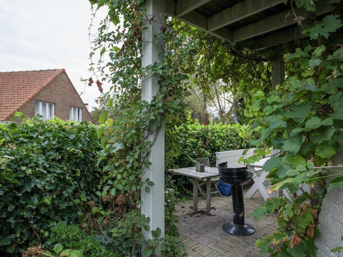 Beautiful Villa 200 Metres From The Sea Koksijde Luaran gambar