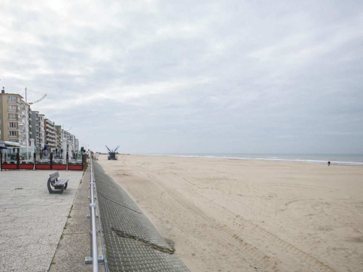Beautiful Villa 200 Metres From The Sea Koksijde Luaran gambar